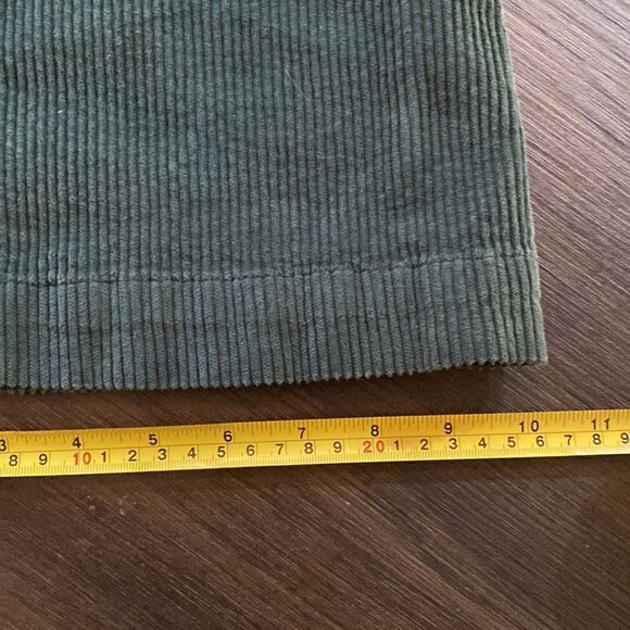 Free people green corduroy pants flare pockets size 0 - Picture 9 of 10